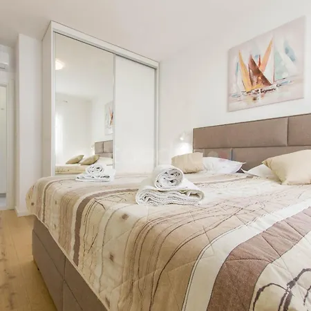 Luxury Mata Appartement Makarska